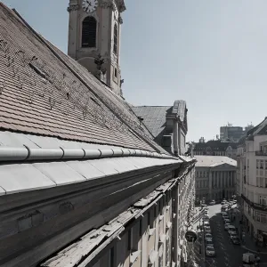 Renovation of exterior facades and doorways of the Budapest – City Hall building complex